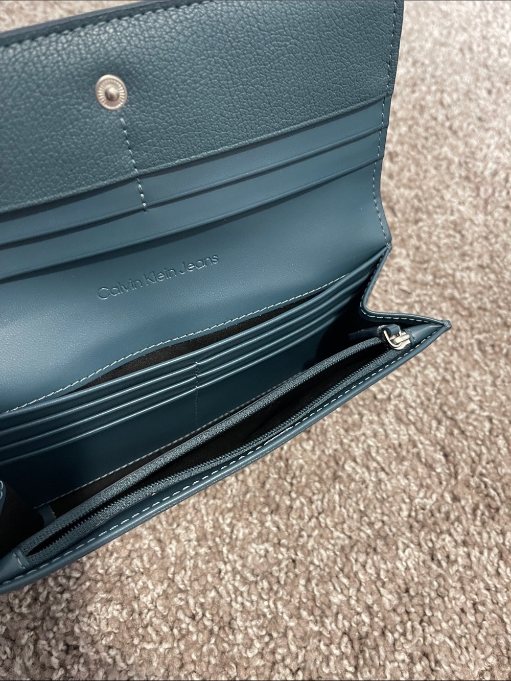 Calvin Klein Teal Pebbled Leather Backpack with Matching Wallet - Picture 5 of 11